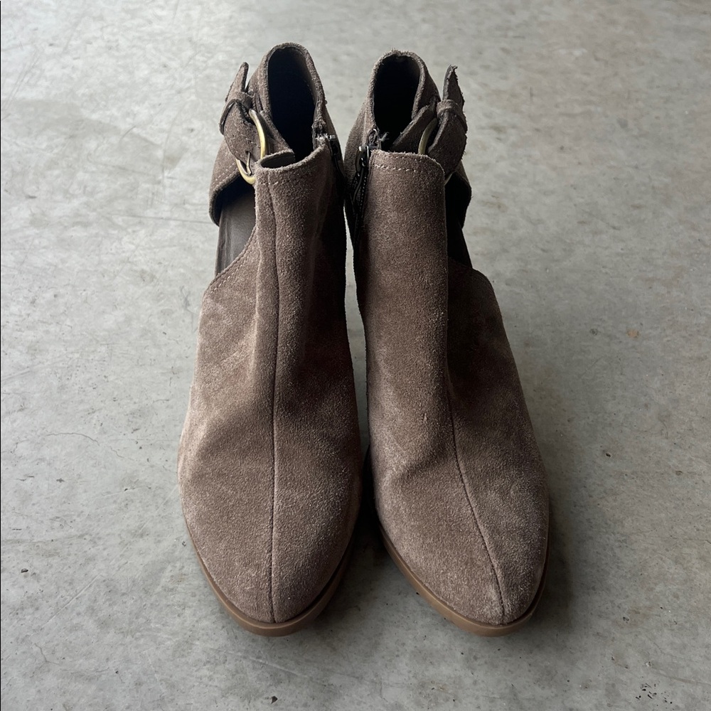 Franco Sarto Women's Ellia Shoes Taupe Side Zipper Booties With Heel, sz 8 🍒 - Picture 2 of 8